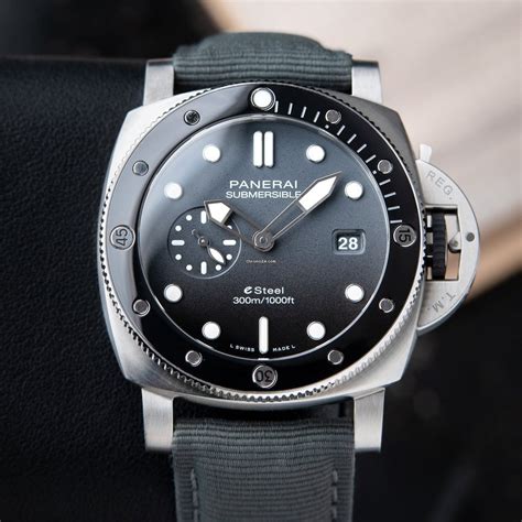 panerai grigio roccia|Submersible QuarantaQuattro Grigio Roccia .